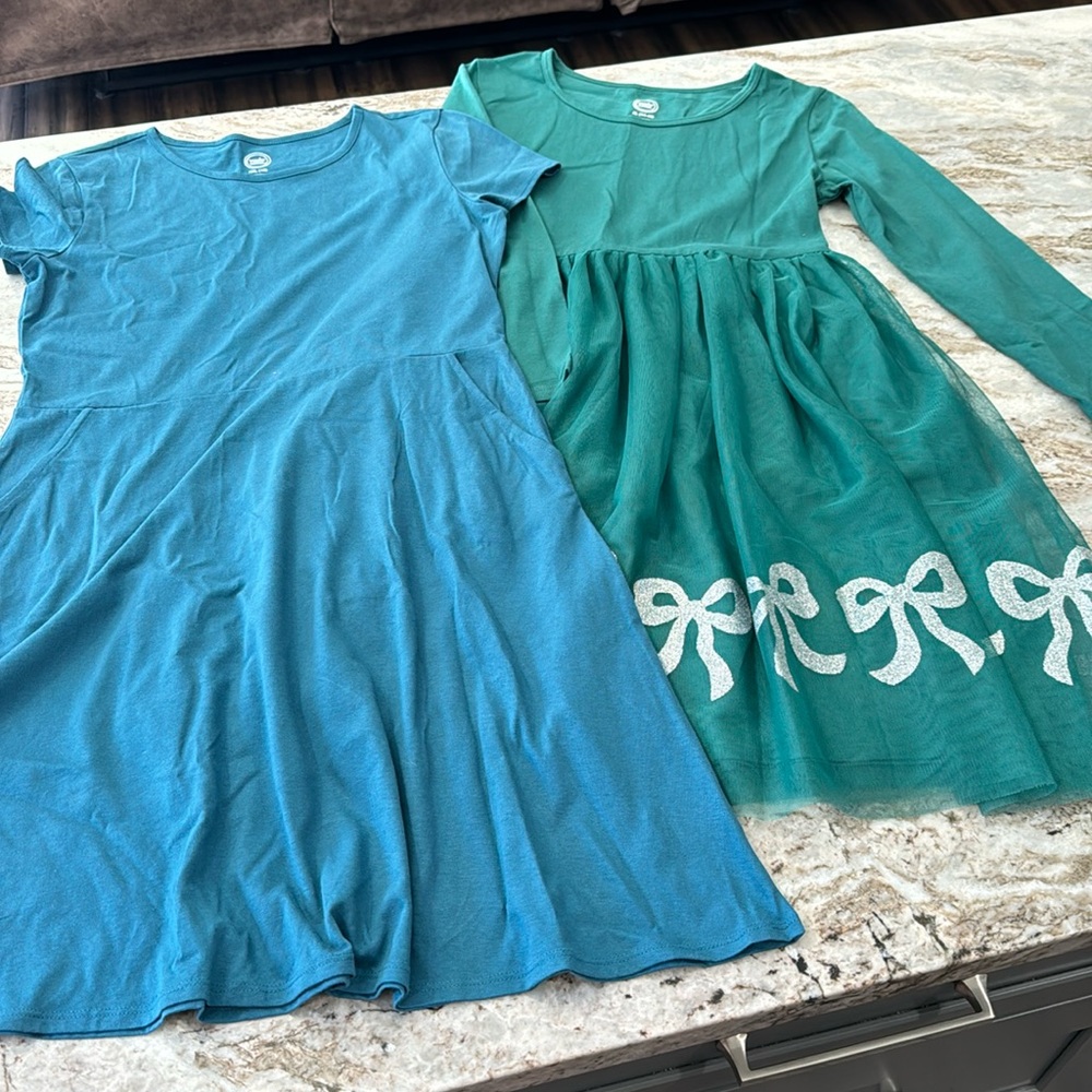 2 Girl’s dresses!